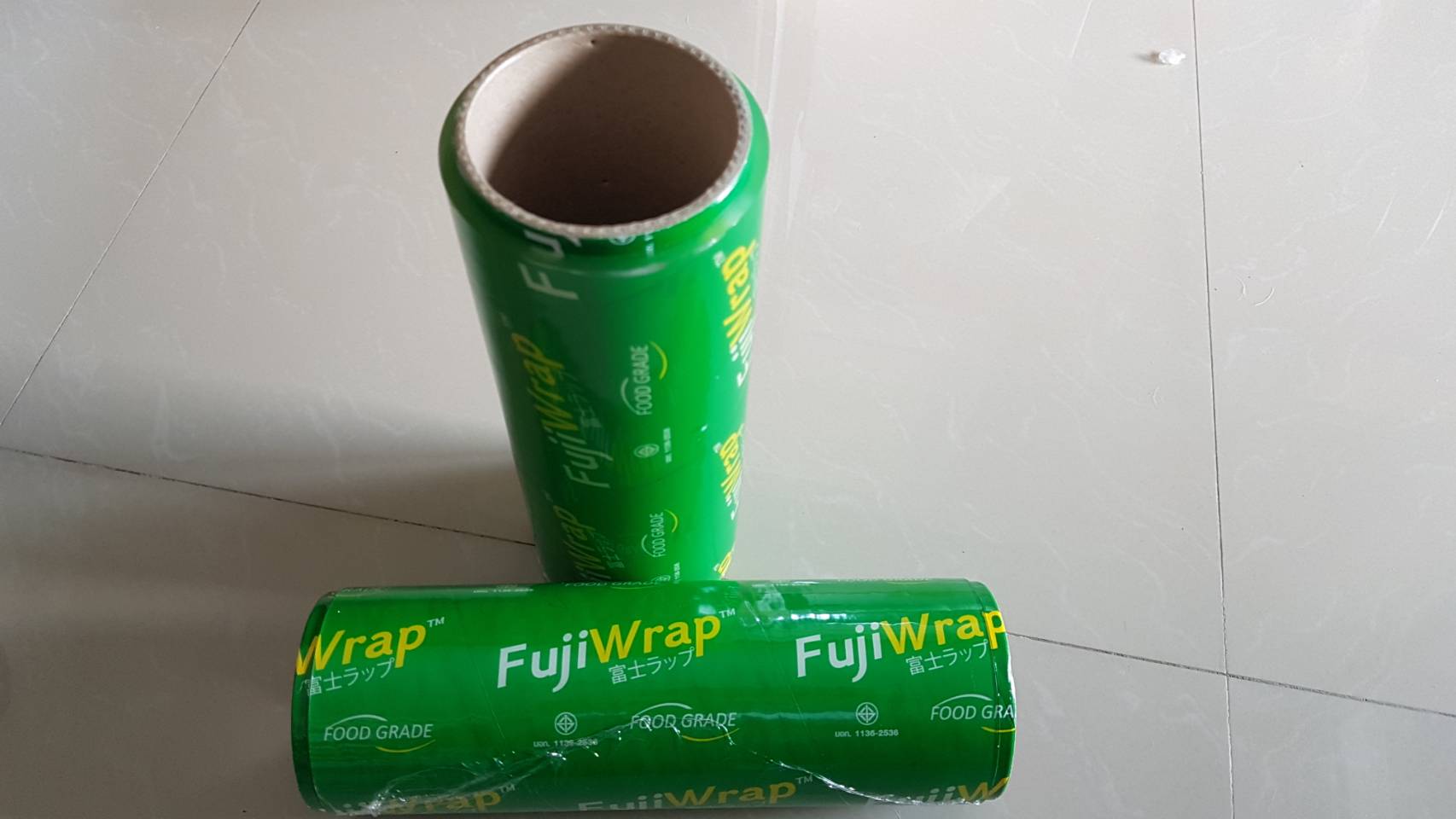ฟิล์มห่อหุ้มอาหาร food grade